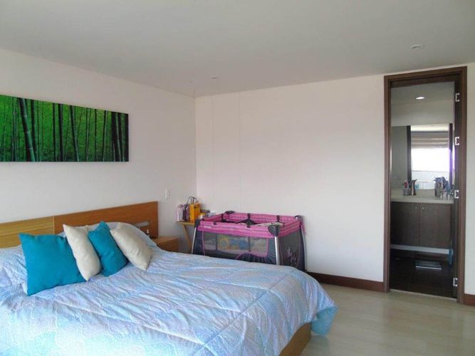 Apartamento de 3 alcobas en venta en Tres Esquinas, Sabaneta, 114 m² · foto 8 de 10