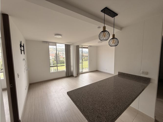 Apartamento de 4 alcobas en venta en Tunja, Tunja, 94 m² · foto 6 de 24