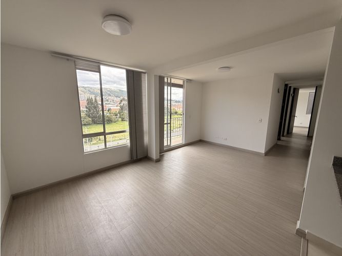 Apartamento de 4 alcobas en venta en Tunja, Tunja, 94 m² · foto 9 de 24