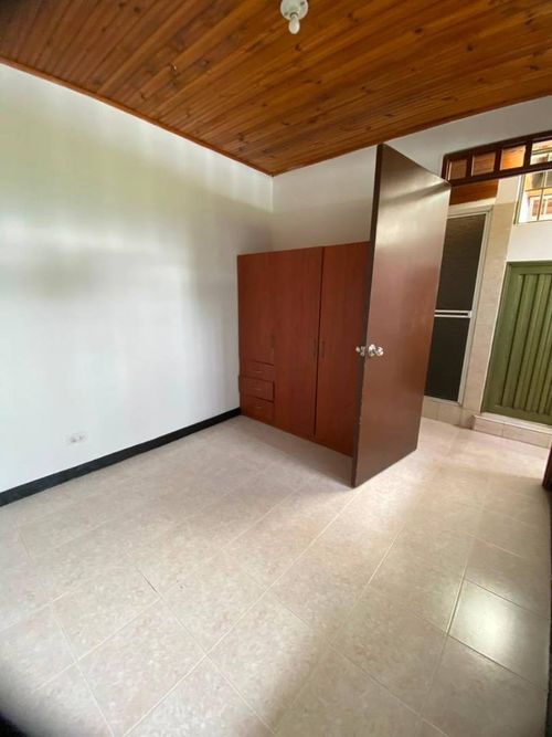 Casa de 6 alcobas en venta en Santa Ines, Neiva, 92 m² · foto 11 de 11