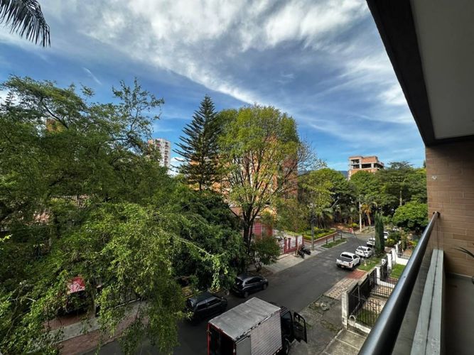 Apartamento de 3 alcobas en arriendo en Belen La Palma, Medellín, 115 m² · foto 3 de 17