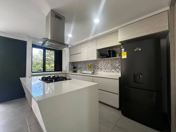 Apartamento de 3 alcobas en arriendo en Belen La Palma, Medellín, 115 m² · foto 6 de 17