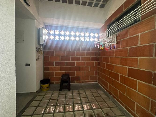 Apartamento de 3 alcobas en arriendo en Belen La Palma, Medellín, 115 m² · foto 10 de 17