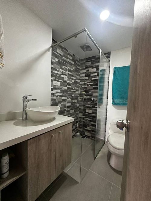 Apartamento de 3 alcobas en arriendo en Belen La Palma, Medellín, 115 m² · foto 12 de 17