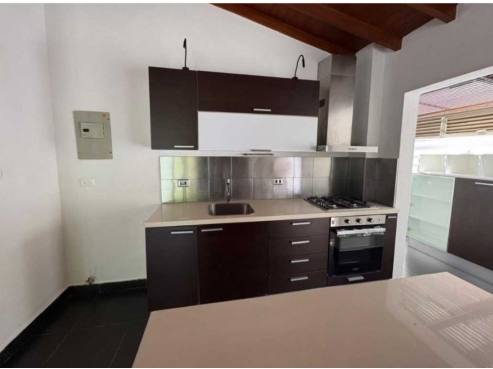 2BR House in Loma de las brujas (190 m²) - 2