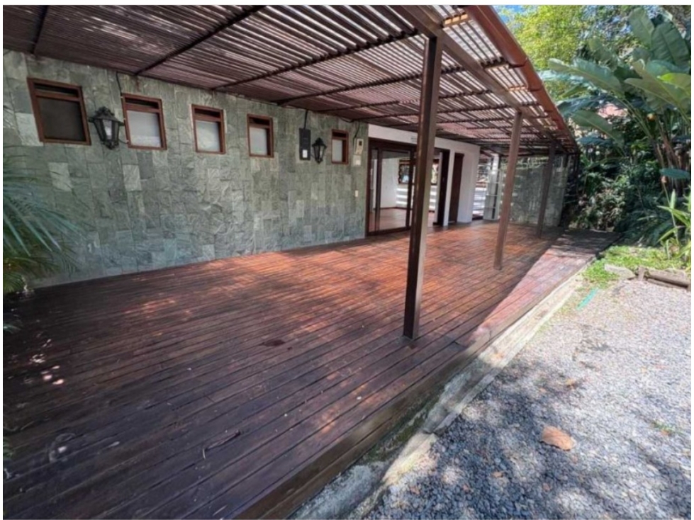 2BR House in Loma de las brujas (190 m²) - 4