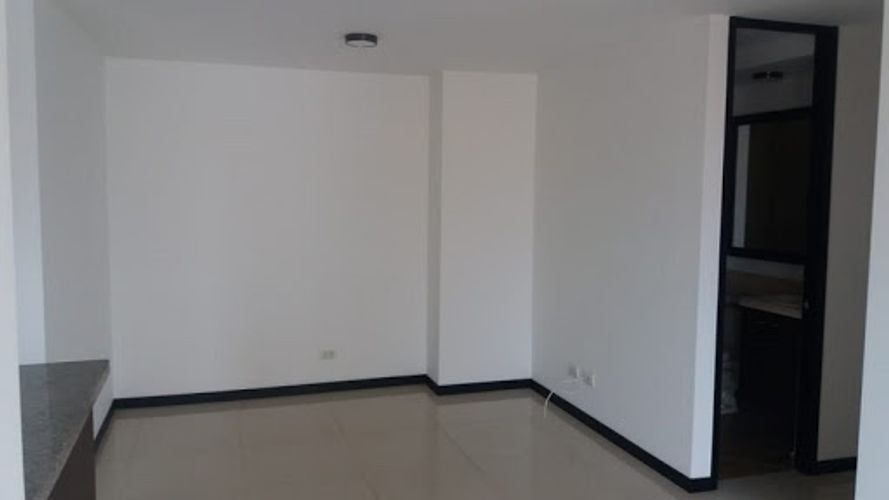 Apartamento de 3 alcobas en arriendo en Aves Maria, Sabaneta, 77 m² · foto 5 de 20