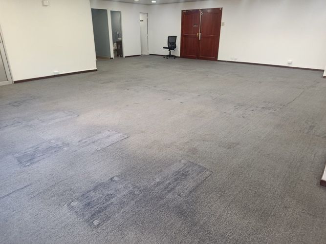 Oficina en arriendo en La Aguacatala, Medellín, 110 m² · foto 8 de 16
