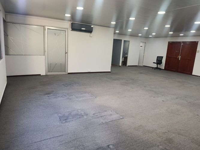 Oficina en arriendo en La Aguacatala, Medellín, 110 m² · foto 9 de 16