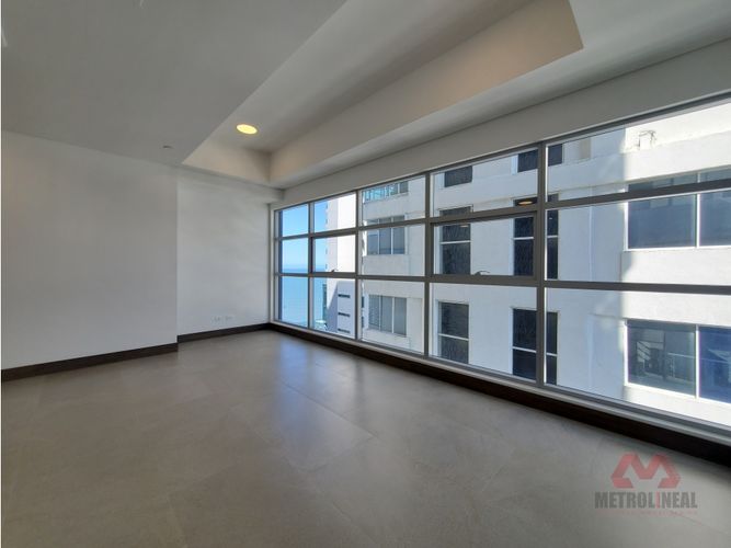 Oficina en venta en Bocagrande, Cartagena, 50 m² · foto 2 de 9