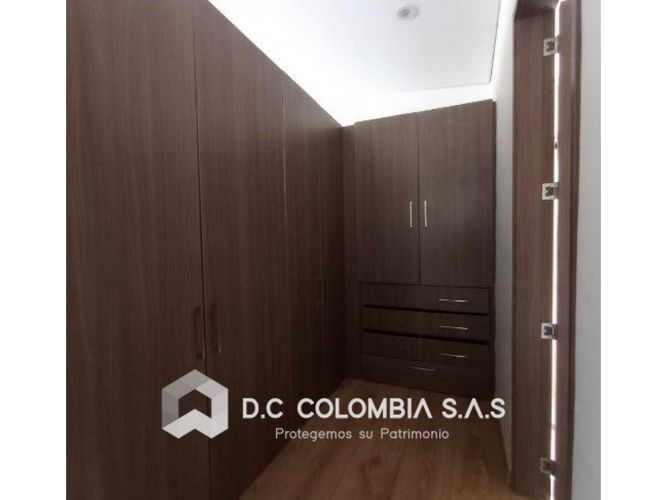 Casa de 2 alcobas en venta en Pueblo Viejo, Cota, 165 m² · foto 7 de 24