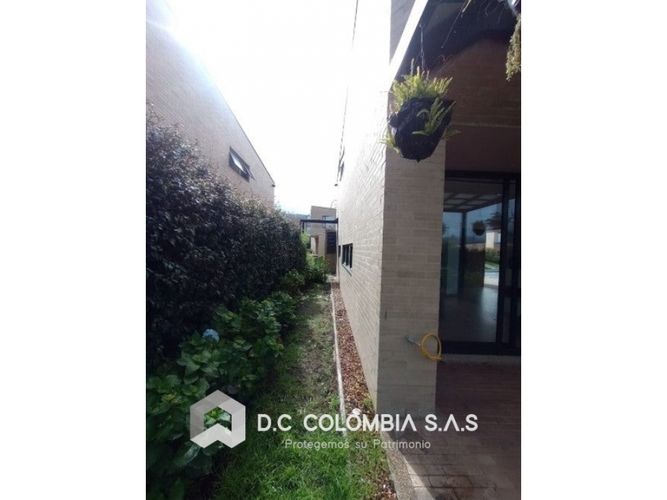 Casa de 2 alcobas en venta en Pueblo Viejo, Cota, 165 m² · foto 24 de 24