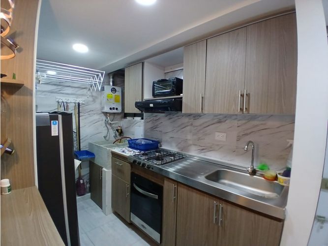 Apartamento de 3 alcobas en venta en Conjunto Residencial Solera La Prosperidad, Madrid, 56 m² · foto 4 de 14