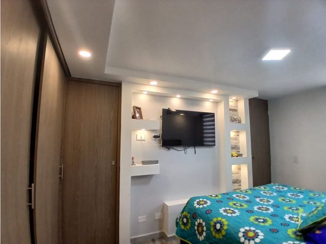 Apartamento de 3 alcobas en venta en Conjunto Residencial Solera La Prosperidad, Madrid, 56 m² · foto 7 de 14