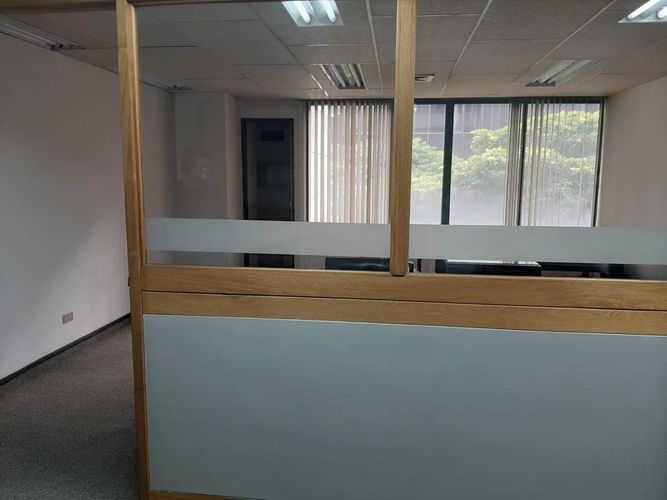 Oficina en arriendo en Milla De Oro, Medellín, 38 m² · foto 12 de 13