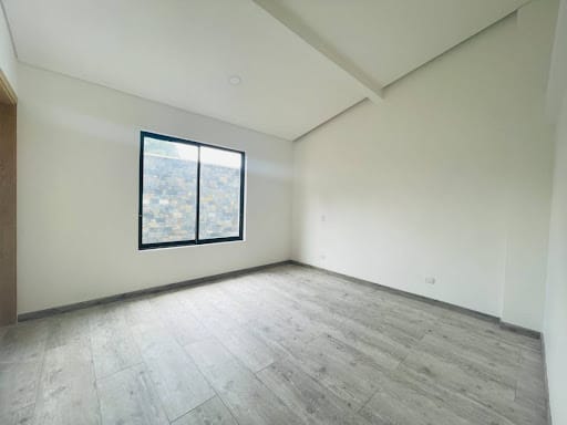 Casa de 4 alcobas en venta en La Ceja, 170 m² · foto 12 de 24