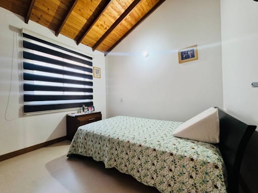 Casa de 3 alcobas en venta en El Porvenir, Rionegro, 131 m² · foto 14 de 23