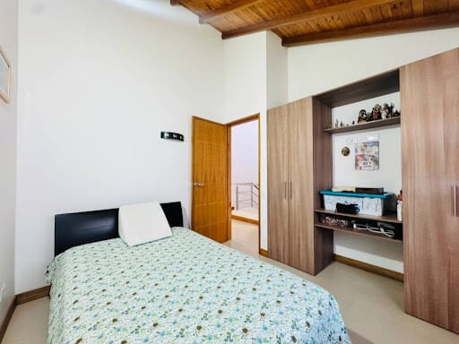 Casa de 3 alcobas en venta en El Porvenir, Rionegro, 131 m² · foto 15 de 23