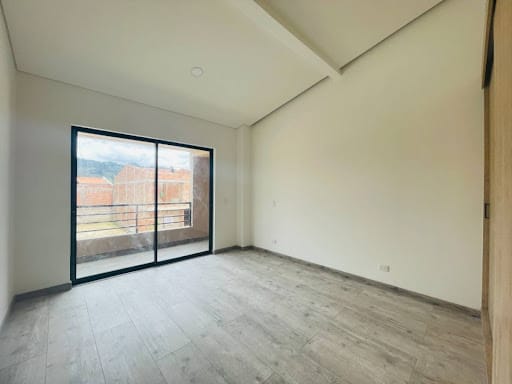 Casa de 4 alcobas en venta en La Ceja, 170 m² · foto 18 de 24
