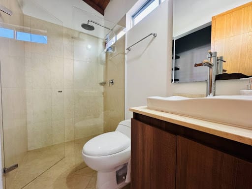 Casa de 3 alcobas en venta en El Porvenir, Rionegro, 131 m² · foto 21 de 23