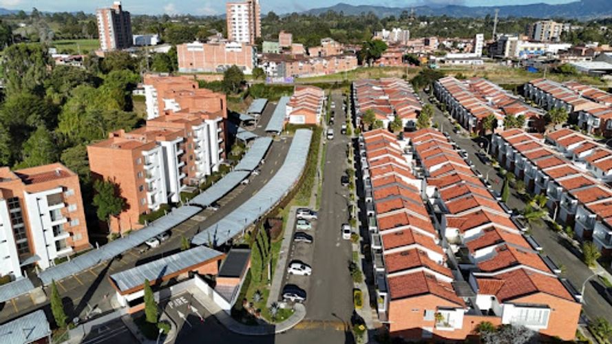 Casa de 3 alcobas en venta en El Porvenir, Rionegro, 131 m² · foto 23 de 23
