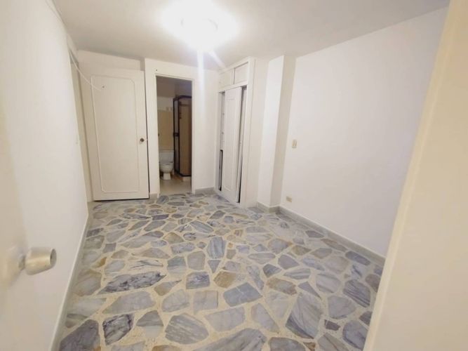 Apartamento de 4 alcobas en arriendo en Laureles, Medellín, 140 m² · foto 6 de 19