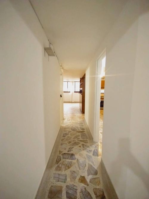 Apartamento de 4 alcobas en arriendo en Laureles, Medellín, 140 m² · foto 7 de 19