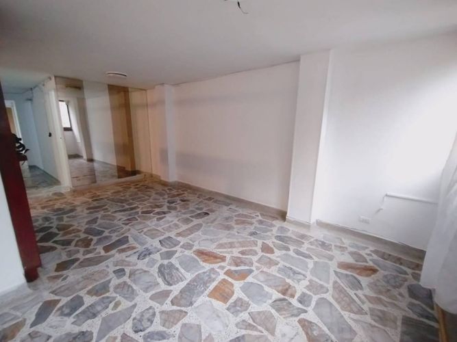 Apartamento de 4 alcobas en arriendo en Laureles, Medellín, 140 m² · foto 10 de 19