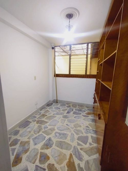 Apartamento de 4 alcobas en arriendo en Laureles, Medellín, 140 m² · foto 12 de 19