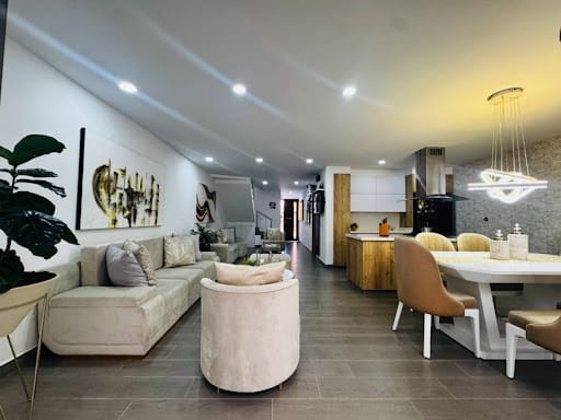 Casa de 4 alcobas en venta en La Ceja, 154 m² · foto 2 de 20