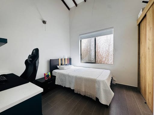 Casa de 4 alcobas en venta en La Ceja, 154 m² · foto 11 de 20
