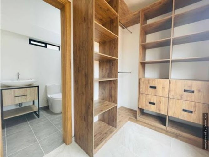 Casa de 4 alcobas en venta en La Ceja, 170 m² · foto 17 de 18