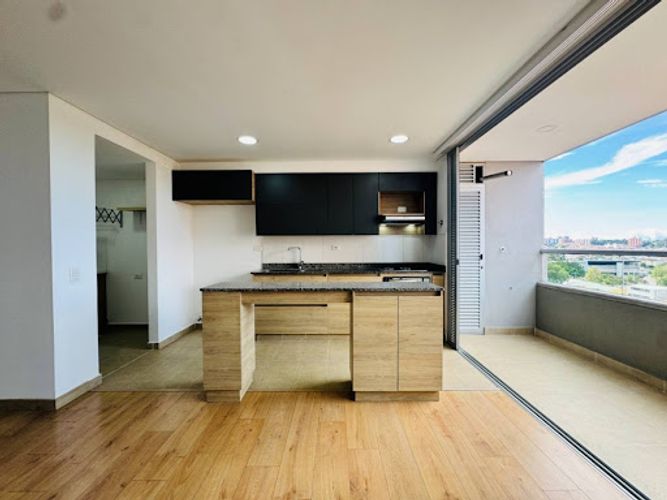 Apartamento de 3 alcobas en venta en El Faro, Rionegro, 80 m² · foto 3 de 24