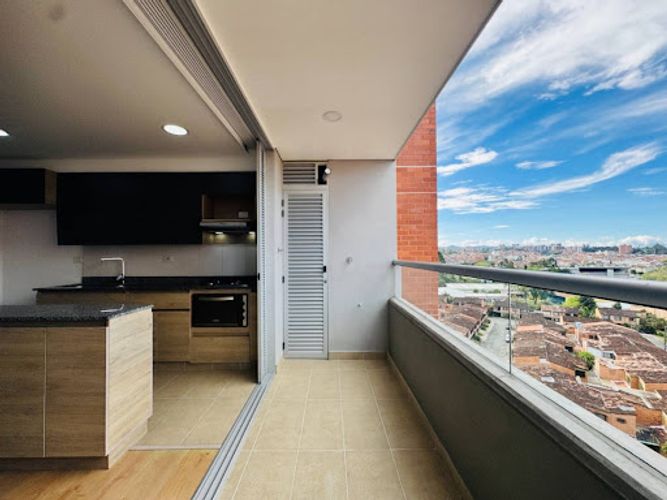 Apartamento de 3 alcobas en venta en El Faro, Rionegro, 80 m² · foto 4 de 24