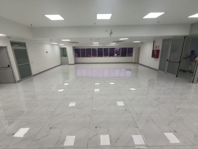 Edificio en arriendo en San Vicente, Cali, 2000 m² · foto 4 de 13