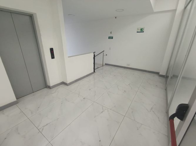 Edificio en arriendo en San Vicente, Cali, 2000 m² · foto 9 de 13