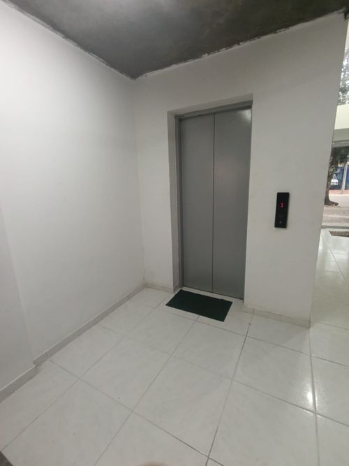 Edificio en arriendo en San Vicente, Cali, 2000 m² · foto 10 de 13