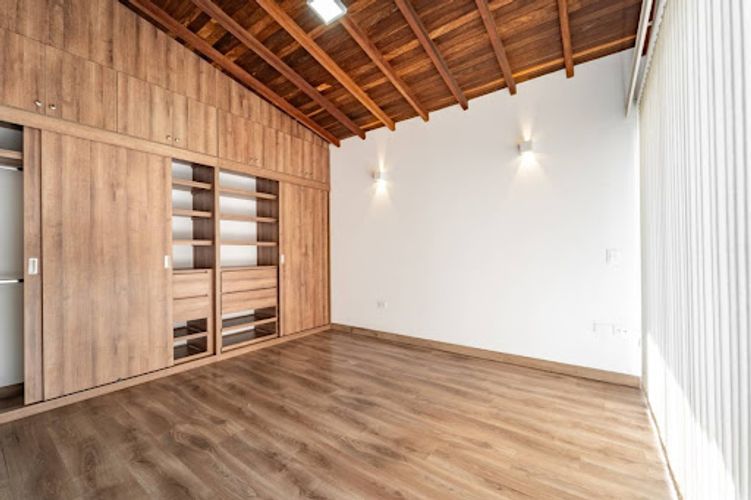 Casa de 4 alcobas en venta en La Ceja, 220 m² · foto 18 de 21
