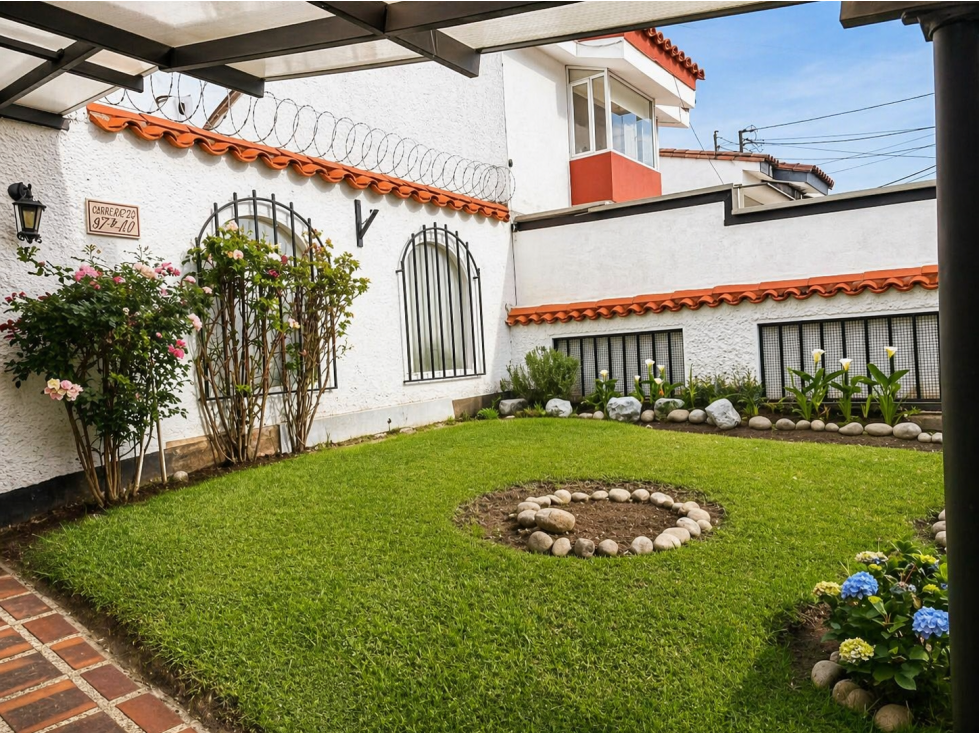 Casa en venta en Las Villas, Bogotá · foto 2 de 20