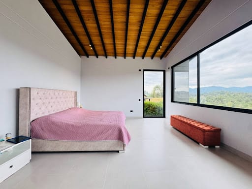 Casa de 4 alcobas en venta en El Retiro, 392 m² · foto 21 de 24