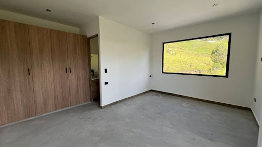 Finca en arriendo en La Ceja, 160 m² · foto 8 de 14