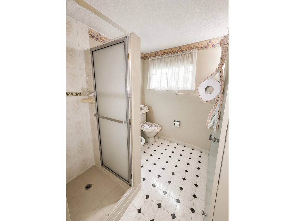 Casa en venta en Las Villas, Bogotá · foto 16 de 20
