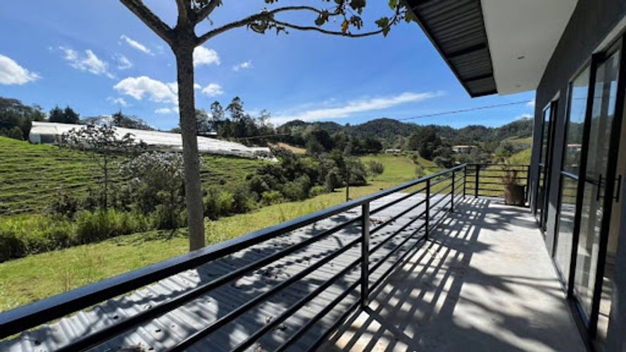 Finca en arriendo en La Ceja, 160 m² · foto 13 de 14