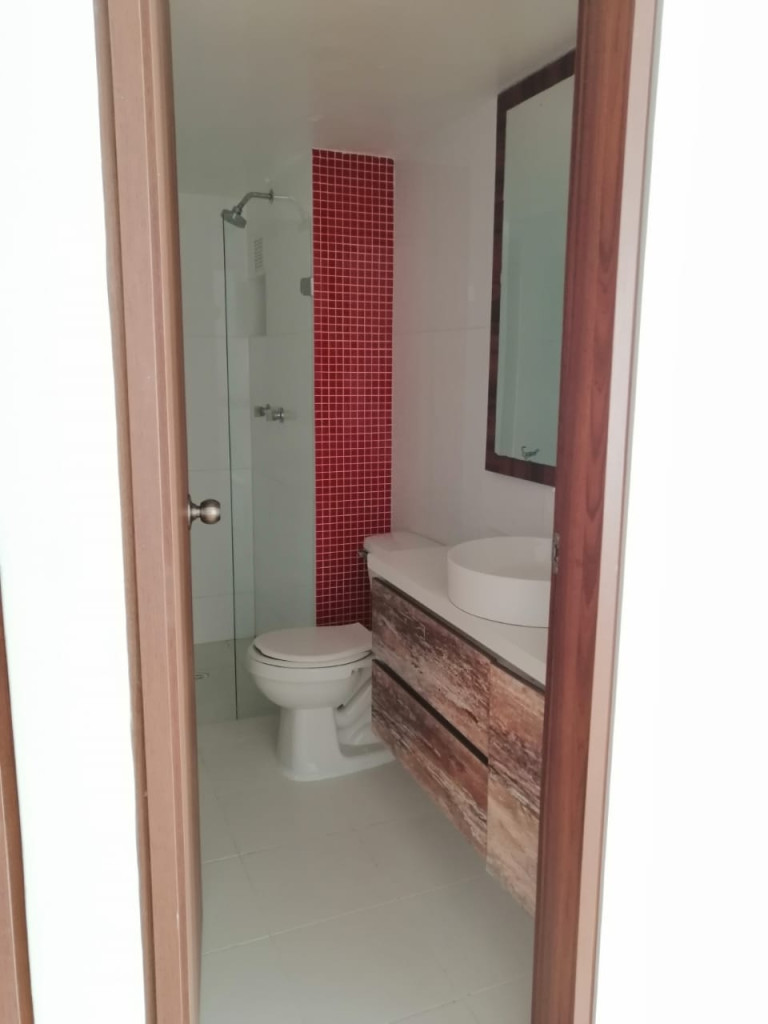 Apartamento en venta en Castilla, Bogotá · foto 9 de 12