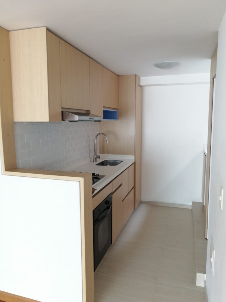 Apartamento en venta en Castilla, Bogotá · foto 10 de 12