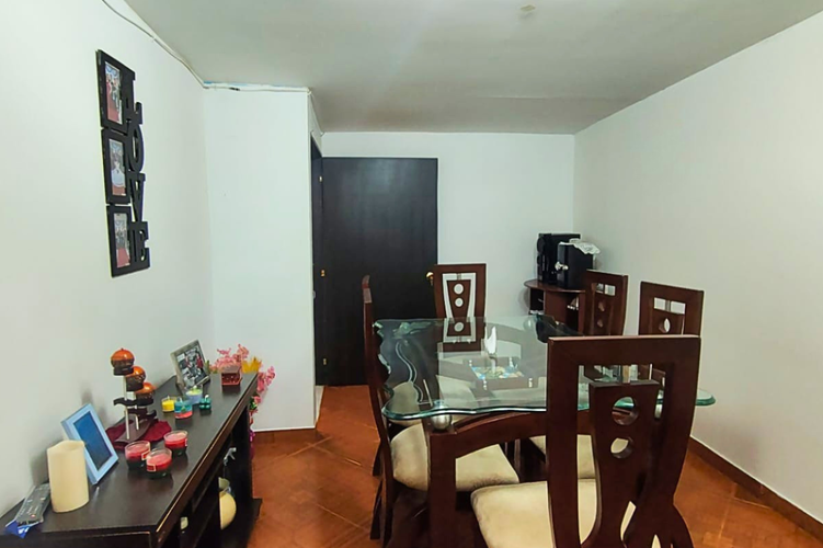 Casa de 8 alcobas en venta en San Rafael Usme, Bogotá, 180 m² · foto 5 de 24