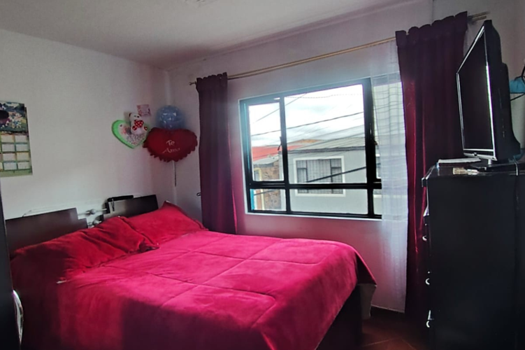 Casa de 8 alcobas en venta en San Rafael Usme, Bogotá, 180 m² · foto 14 de 24