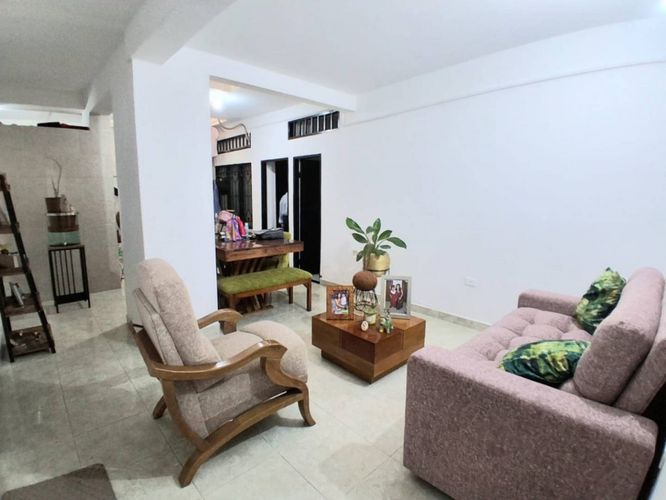 Casa de 3 alcobas en venta en Calixto Leiva, Neiva, 143 m² · foto 5 de 7