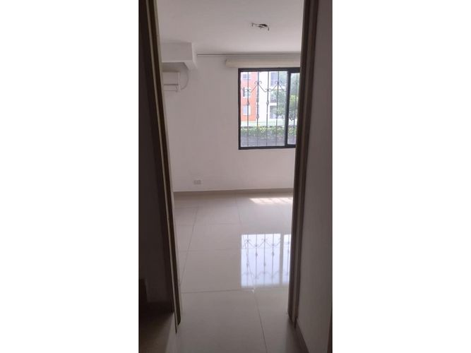 Casa de 3 alcobas en venta en Valle Del Lili, Cali, 111 m² · foto 6 de 13