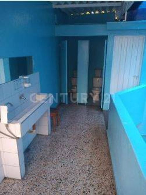 Casa de 27 alcobas en venta en Fontibon, Bogotá, 998 m² · foto 9 de 14